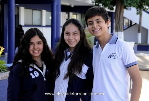 09012013 PRISCILA , Michel y Pablo.