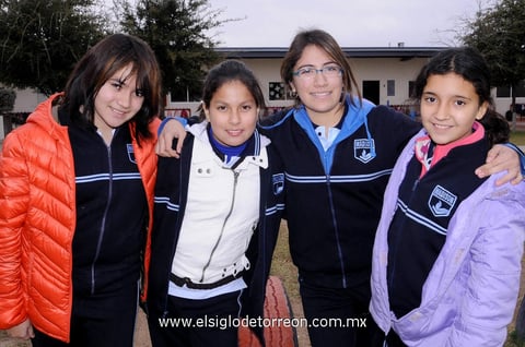 08012013 ARIADNA , Pamela, Tere y Cristy.