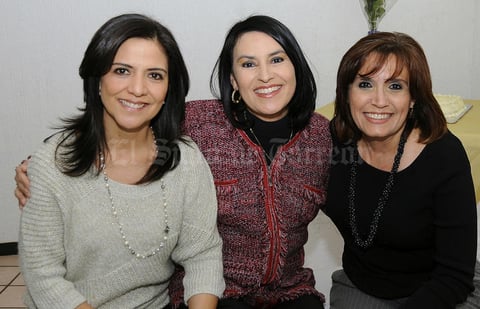 Mary Tere, Mayra y Teté.