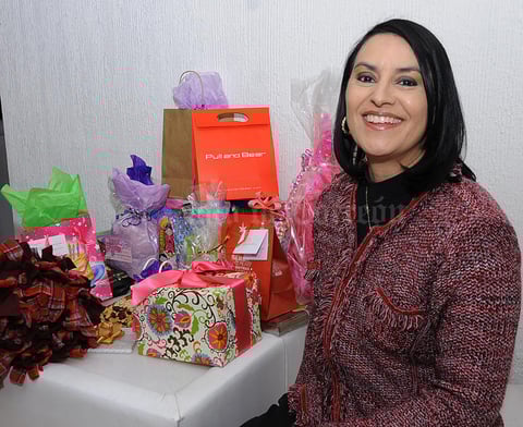 Mayra Murguía disfrutó de agradable festejo de cumpleaños organizado por su mamá Marianela de Murguía y su hermana Mary Murguía.