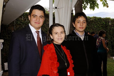 Miguel, Marisol y José Alberto.