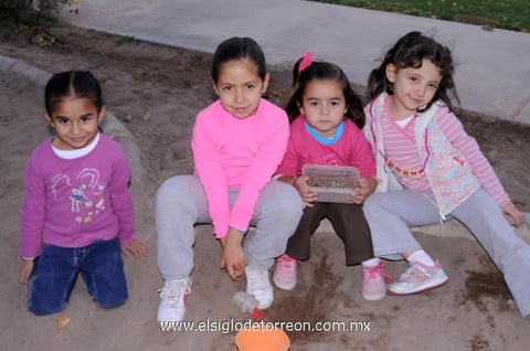 10012013 PAULINA , Paulina, Luisa y Cristina.