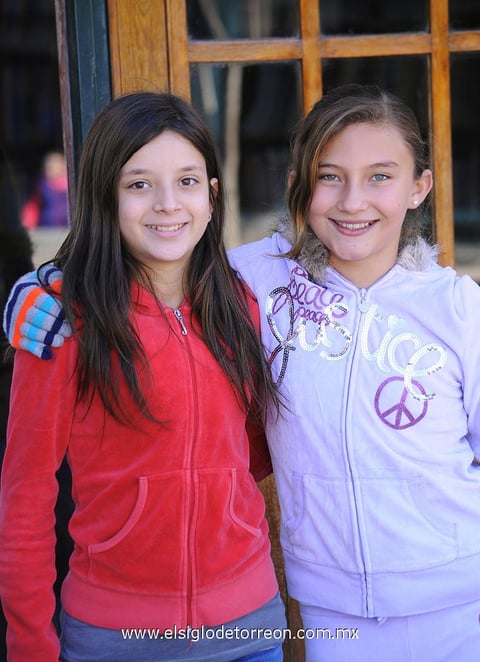 14012013 MARLEN  y Jimena.