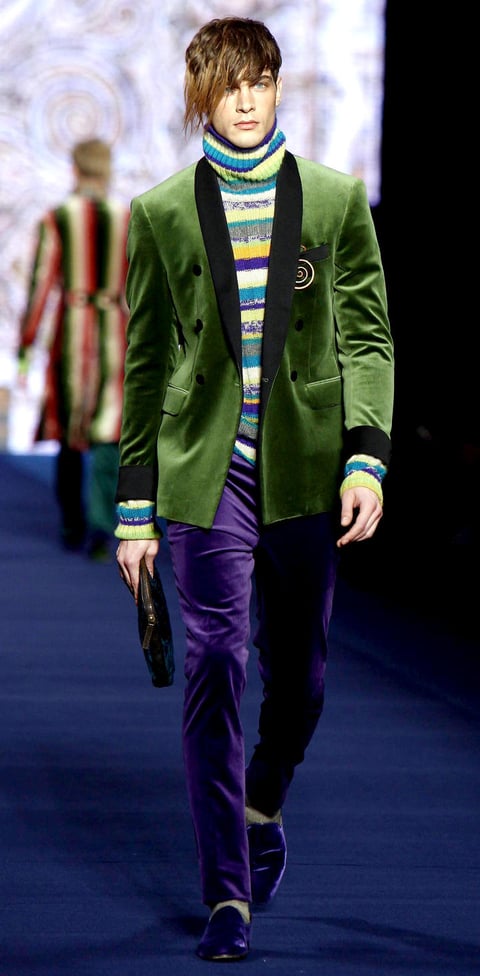 La firma Etro, presentó sus originales diseños en Milán.