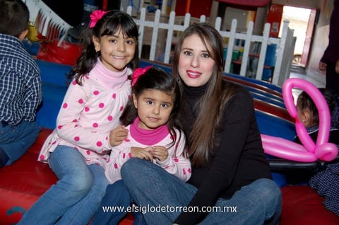 15012013 ANGELINA , Fernanda y RocÃ­o.
