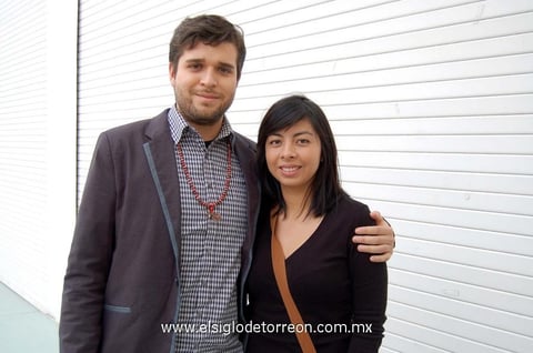 SERGIO  y Karen.