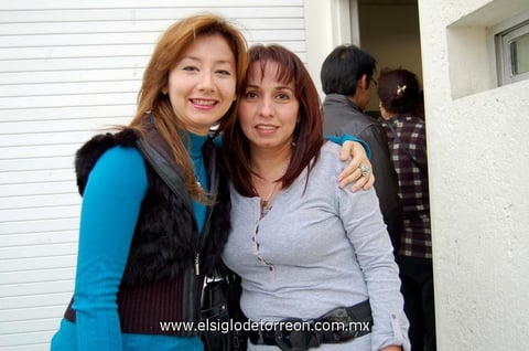 16012013 MARILOLIS  y Cynthia.