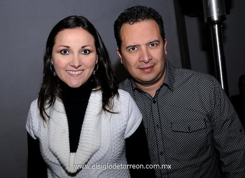 KARLA  y Leonel.