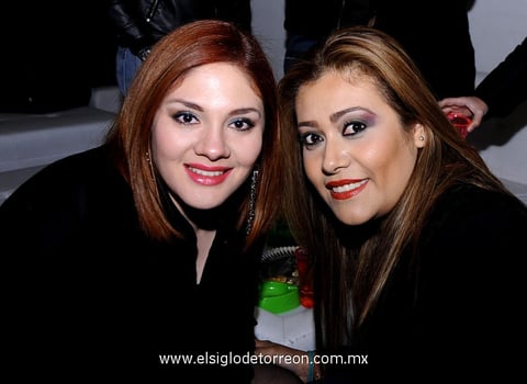 22012013 ÁNGELA  Alanís y Karen Ortega.