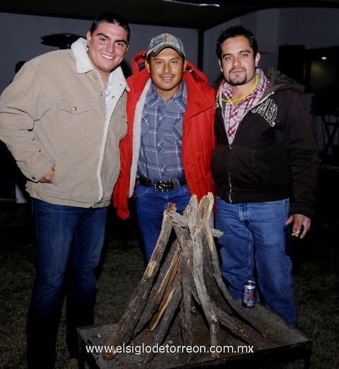 22012013 CHEMA,  José Manuel y Alejandro.