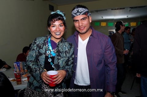 21012013 FABIOLA  y Javier.