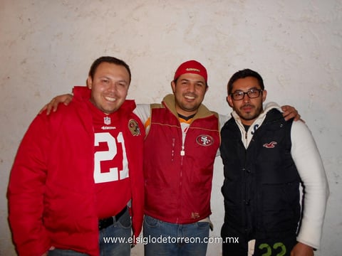 23012013 AMIGOS.  Jesús Corrales, Carlos Trasfi y Ariel Castro.