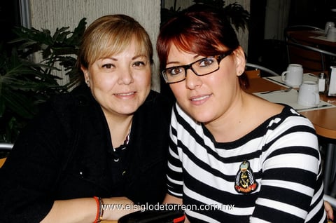 24012013 SELENE  Ceballos y Katy Rodríguez.