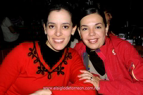 24012013 CLAUDIA  y Rocío.