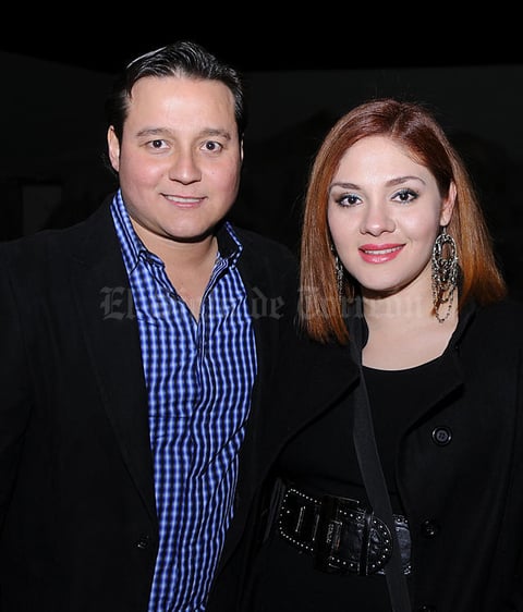 José Gutiérrez y Ángela Alanís.