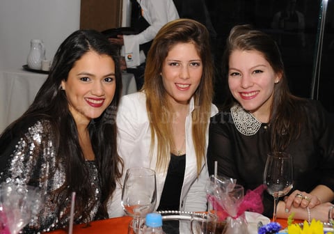 Daniela, Lorena y Glenda.