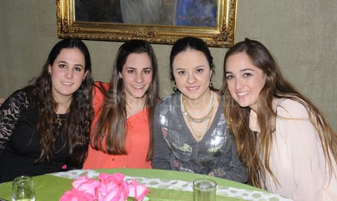 Frida, Marce, Andrea y Bárbara Marroquín.