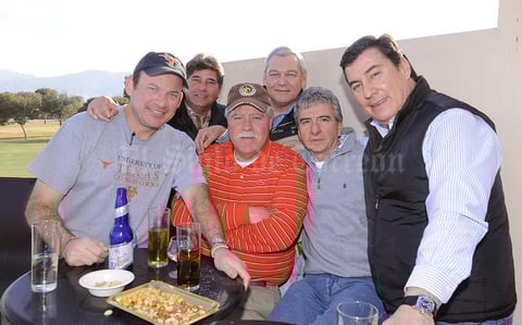 Antonio, Gerardo, Martín Eduardo, Ernesto, Mauricio y Óscar.