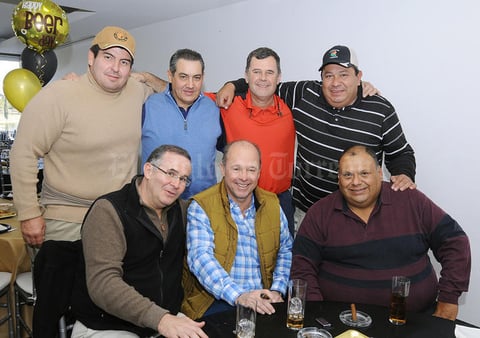 Miguel, Fofo, Jorge, Rafael, Miguel, Javier y Jaime.