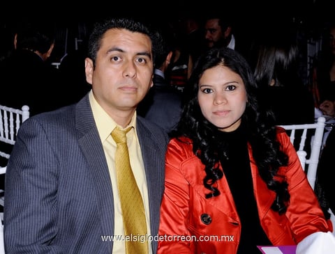 ARMANDO  y Norma.