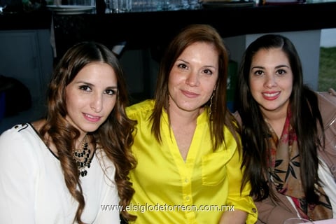 29012013 GABY , Maritere y Monse.
