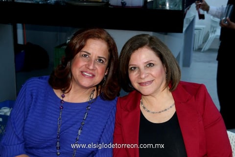 29012013 LULY  de Gallegos y Gaby Lugo de Valdés.
