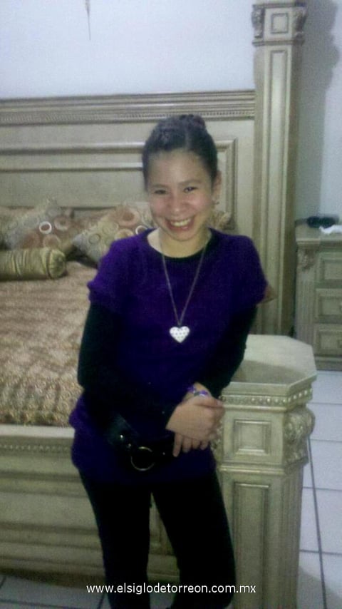 31012013 EN POSE.  Mariana.