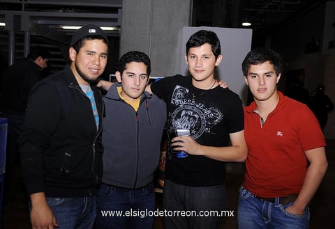 Daniel, Alfonso, Rafael y Fernando, fueron captados mientras disfrutaron entre amigos.