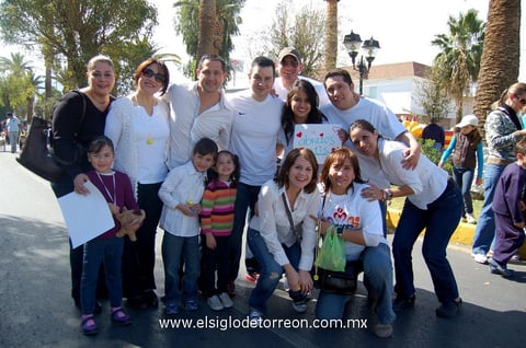 Victoria,  Tania y Fhara.