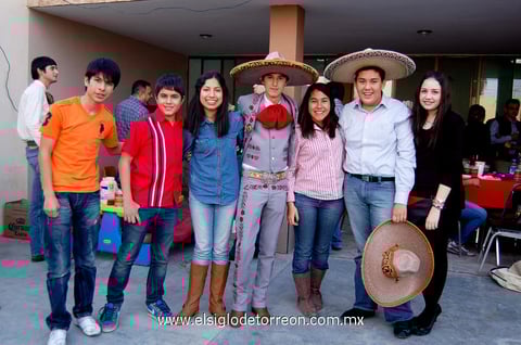 Dylan, Luis, Diana, Daniel, Adriana, Salomón y Sofía.