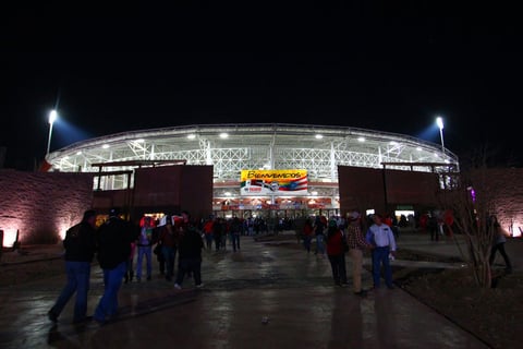 El espectacular Estadio Sonora durante la Final de la Serie del Caribe.