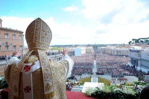 Benedicto XVI, el Papa 265 de la historia de la Iglesia católica, anunció su renuncia su pontificado de casi 8 años.