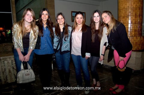 Isabel, Mariana, Ana Cris, Gigi, Marcela y Maribel.