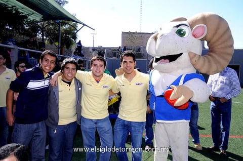 Rodrigo,  Christian, Jaime, Jesús y Borrego.