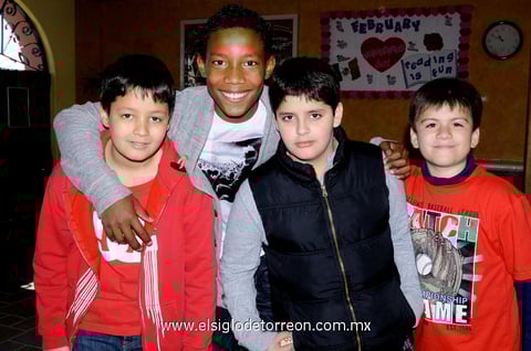 Ariel , Emilio, Pedro y Ricky.