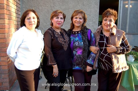 Margarita, Lupita, Quetita y Paty.