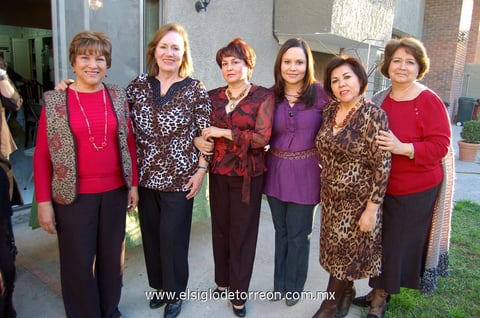 Lety , Lupita, Coco, Vanely, Jesu e Irma.