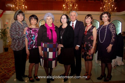 Nora , Elsa, Elsa, Brisceida, Abel, Corina y Adriana.