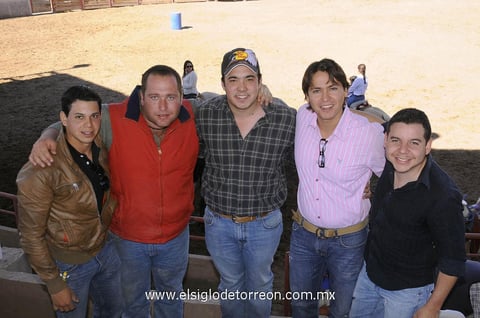 Jorge, Ricardo, Miguel, Ricardo y Jerson.