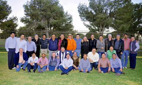 Jaime Ramírez Borjón celebró sus cumpleaños rodeado de numerosos amigos y familiares.