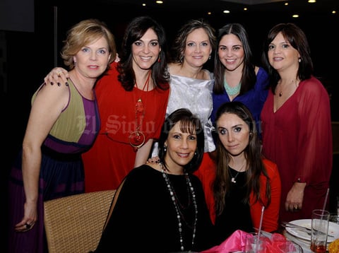 Silvia, Sory, Gaby, Anabel, Ana Isabel y Myrna.