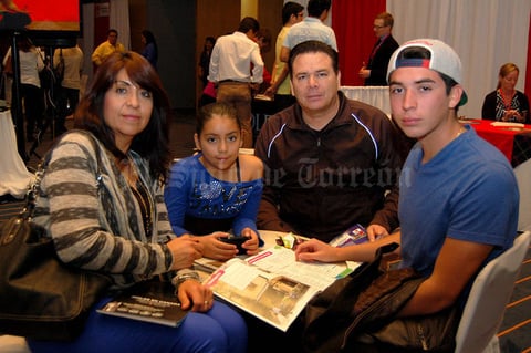 Magdalena, Fernanda, Jorge y Jorge,