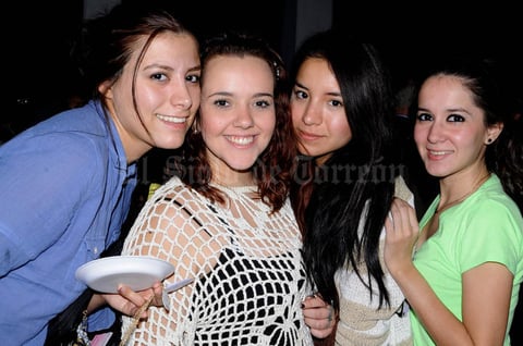 Paola, Corina, Cecilia y Bárbara.
