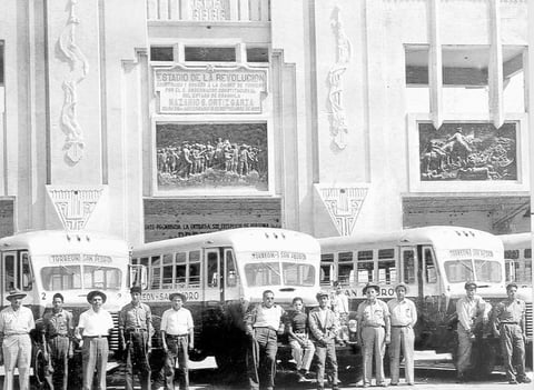 Ramón  Sotomayor Wisner, Sergio Sotomayor Wisner, Héctor Gómez (f) y Carlos Sotomayor Wisnwer, fotografiados hace varias décadas.