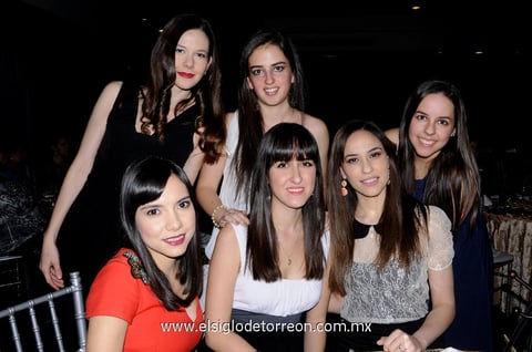 ESTHER , Sofi, María, Mari Cecy, Astrid y Magda.