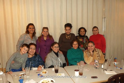 Santiago, Gaby, Yolanda, Carmen, Jose, Marita,