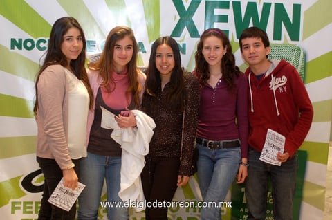Lupita, Ivonne, Tita, Bere y Gabriel.