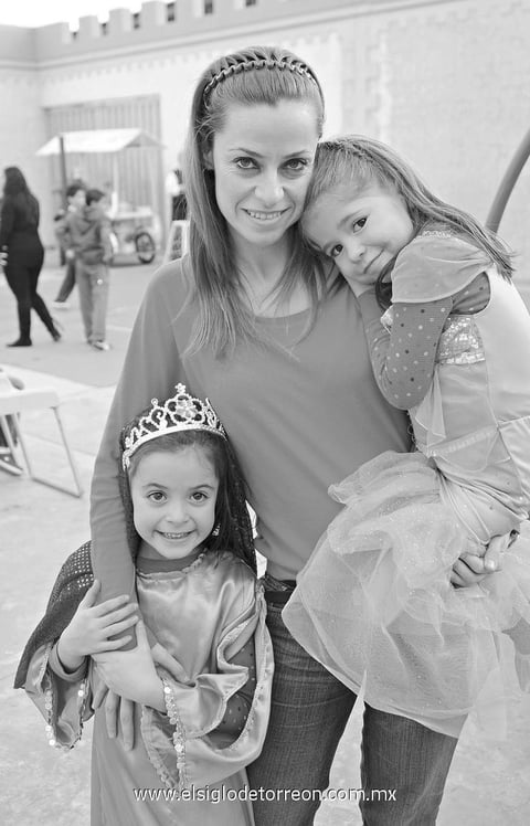 Virginia, Roberta y Roberta.