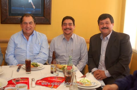 GERARDO , Mariano y Román.