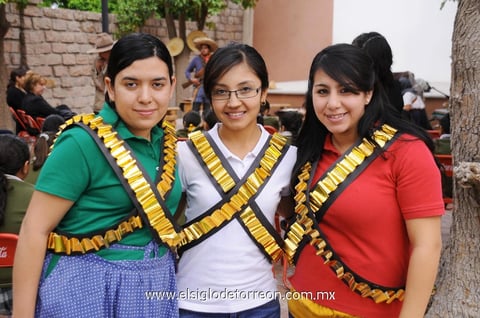 Alejandra  Rodríguez, Adriana Villa y Eimy Ramírez.